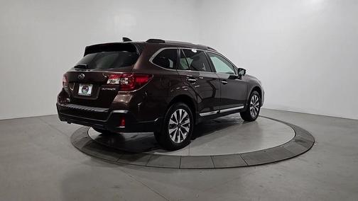 Cinnamon Brown Pearl 2019 Subaru Outback 2.5i Touring