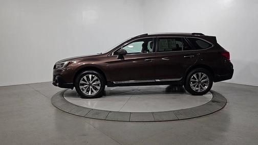 Cinnamon Brown Pearl 2019 Subaru Outback 2.5i Touring