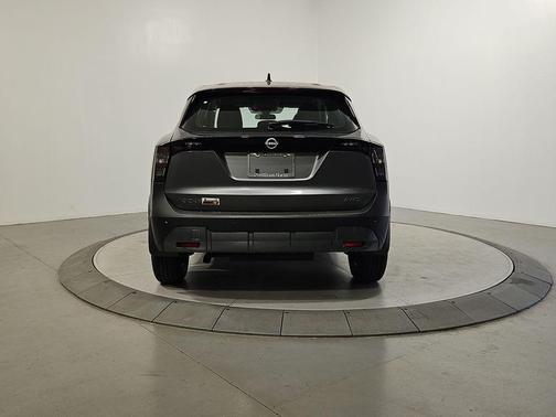 Gun Metallic 2026 Nissan Kicks S