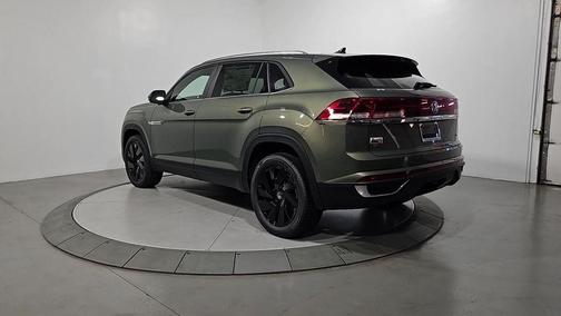 2026 Volkswagen Atlas Cross Sport 2.0T SE