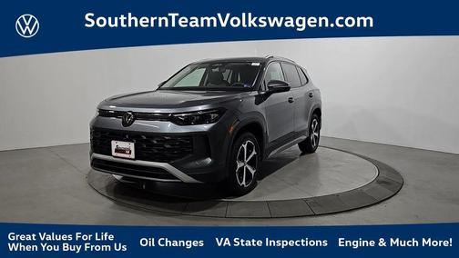 Platinum Gray 2026 Volkswagen Tiguan 2.0T SE