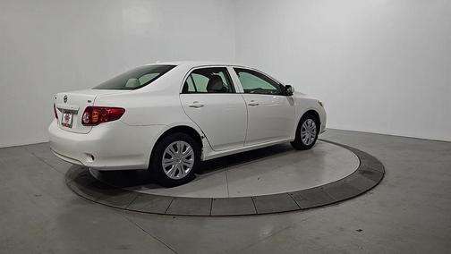 Super White 2010 Toyota Corolla LE