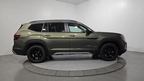 2026 Volkswagen Atlas PEAK EDITION