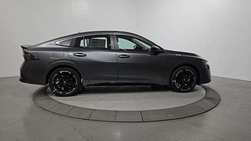 Gun Metallic 2026 Nissan Sentra SR