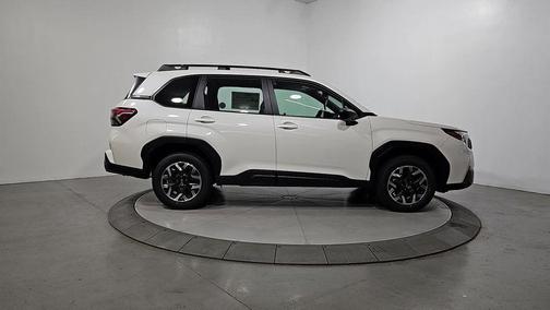 Crystal White Pearl 2026 Subaru Forester