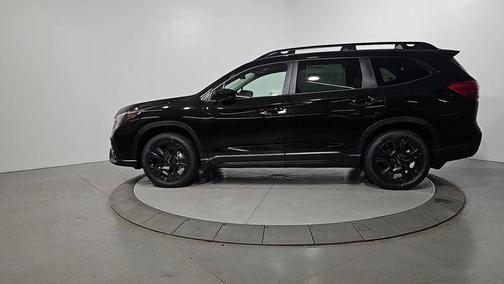 Crystal Black Silica 2026 Subaru Ascent Onyx Edition Touring