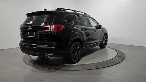 Crystal Black Silica 2026 Subaru Ascent Onyx Edition Touring