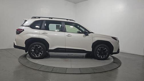 2025 Subaru Forester Base