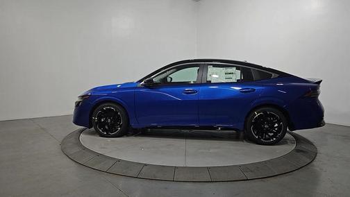2t Blu Blk Roof 2026 Nissan Sentra SR