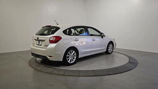 2013 Subaru Impreza 2.0i Premium