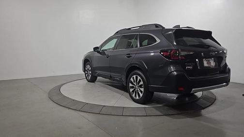 Magnetite Gray Metallic 2024 Subaru Outback Limited