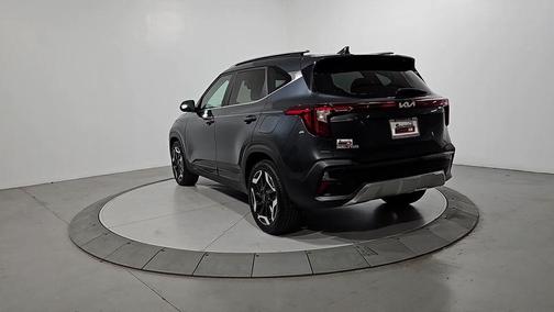 2024 Kia Seltos SX
