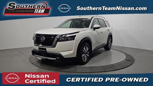 2024 Nissan Pathfinder SL