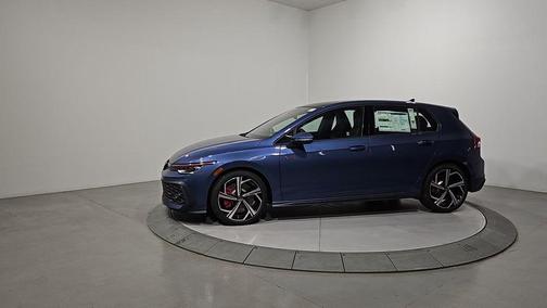 2025 Volkswagen Golf GTI 2.0T SE