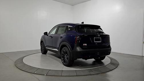 Deep Blue Pearl 2026 Nissan Kicks SR