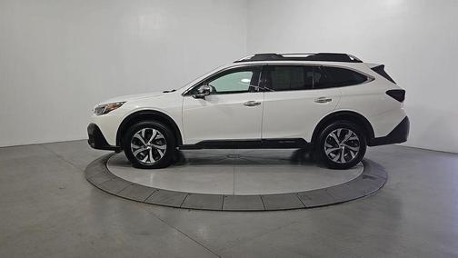 2022 Subaru Outback Touring XT