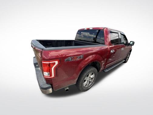Ruby Red Metallic Tinted Clearcoat 2016 Ford F-150 XLT