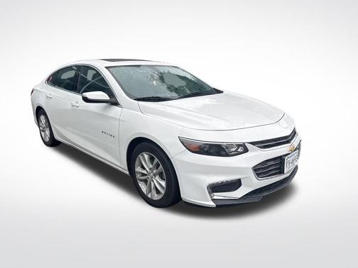Summit White 2016 Chevrolet Malibu LT