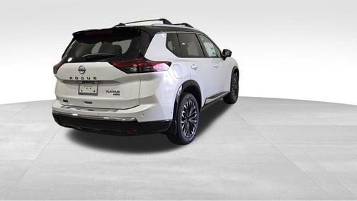 2025 Nissan Rogue Platinum