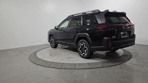 Crystal Black Silica 2026 Subaru Outback Touring