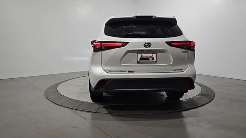 2023 Toyota Highlander Hybrid Limited