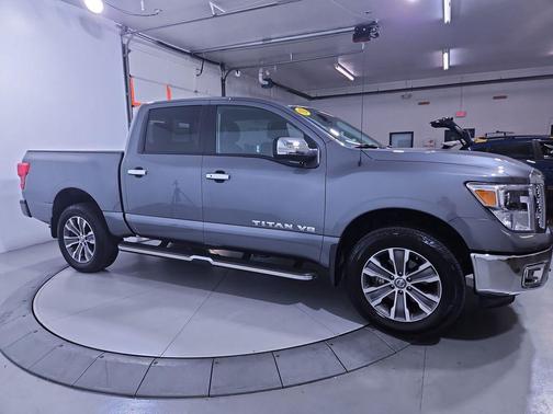 2018 Nissan Titan SL