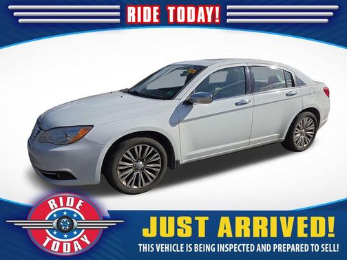 2012 Chrysler 200 Limited