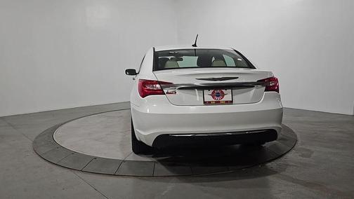 2012 Chrysler 200 Limited