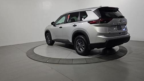 Brilliant Silver Metallic 2025 Nissan Rogue S