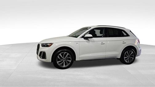2023 Audi Q5 45 S line quattro Premium
