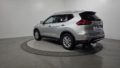Brilliant Silver 2017 Nissan Rogue SV