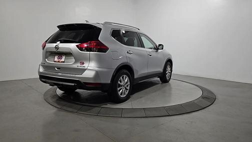 Brilliant Silver 2017 Nissan Rogue SV