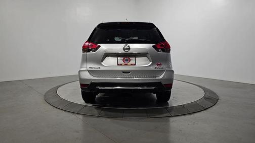 Brilliant Silver 2017 Nissan Rogue SV