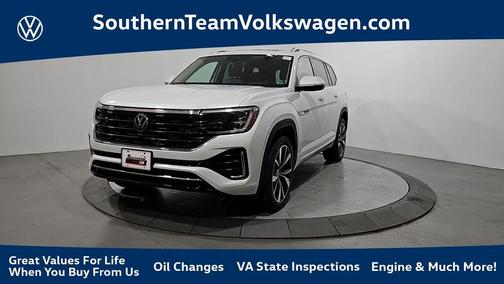 Opal White Pearl 2026 Volkswagen Atlas 2.0T SEL Premium R-Line