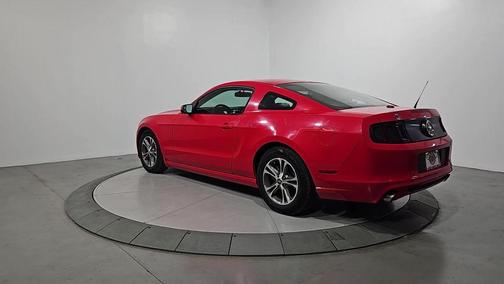 2014 Ford Mustang V6 Premium