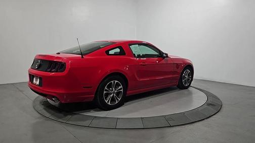 2014 Ford Mustang V6 Premium