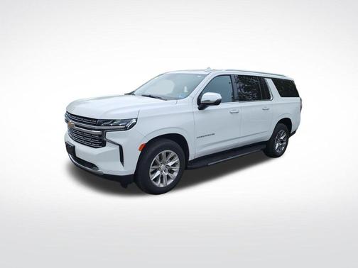 Summit White 2023 Chevrolet Suburban Premier