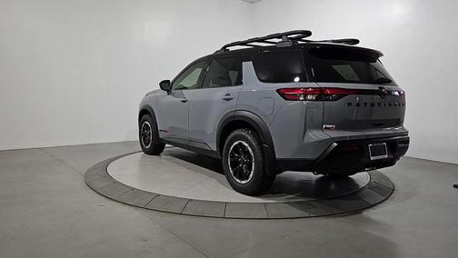 Boulder Gray Metallic 2026 Nissan Pathfinder Rock Creek