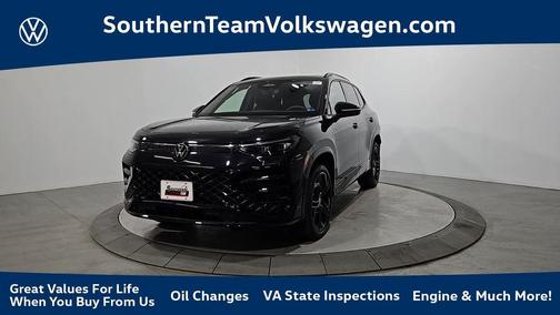 Deep Black Pearl Effect 2026 Volkswagen Tiguan 2.0T SE R-Line Black