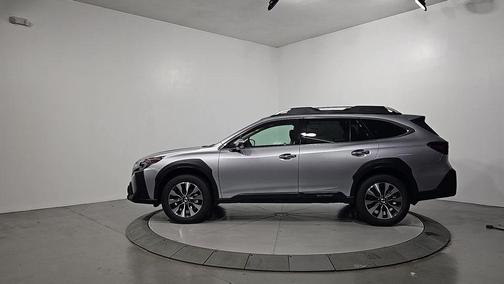 2025 Subaru Outback Touring