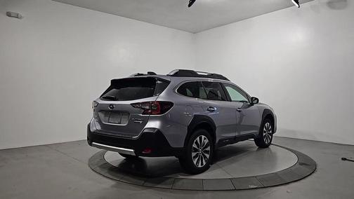 2025 Subaru Outback Touring