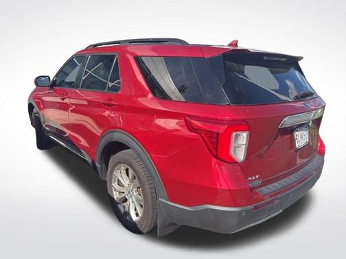 Rapid Red Metallic Tinted Clearcoat 2020 Ford Explorer XLT