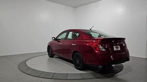 2017 Nissan Versa 1.6 SV