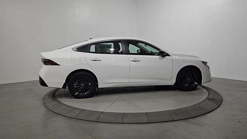 Cloud White 2026 Nissan Sentra SV