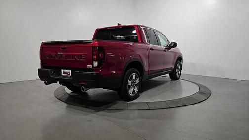 Radiant Red Metallic II 2025 Honda Ridgeline RTL