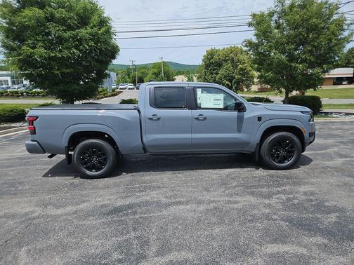 Boulder Gray Metallic 2026 Nissan Frontier SV