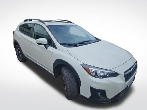 Crystal White Pearl 2020 Subaru Crosstrek Premium