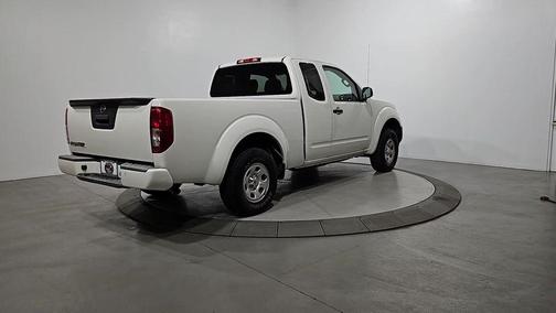 2017 Nissan Frontier S