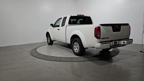 2017 Nissan Frontier S