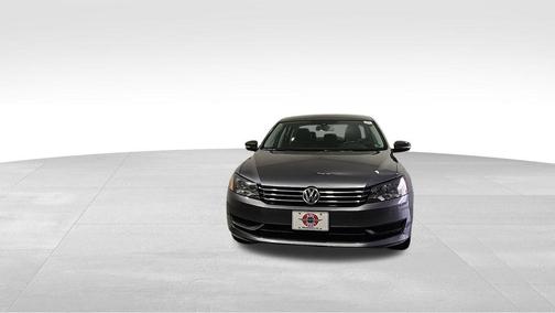 2015 Volkswagen Passat 1.8T Auto Wolfsburg Ed